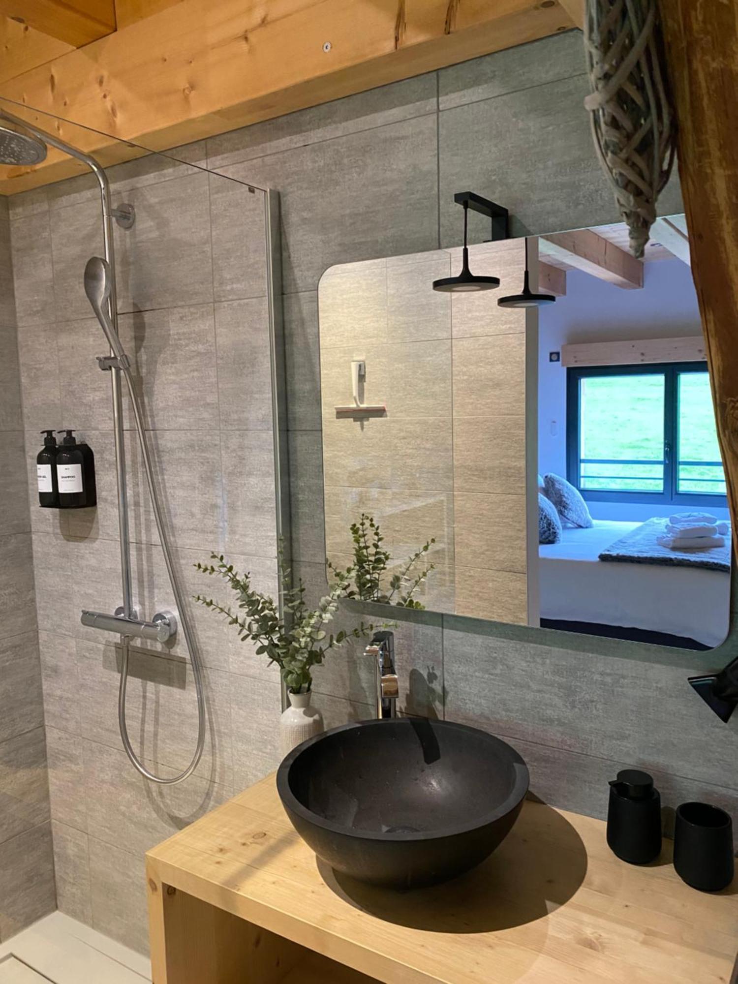 Gite De Charme Avec Jacuzzi #Calme #Cosy Viuz-en-Sallaz Bagian luar foto